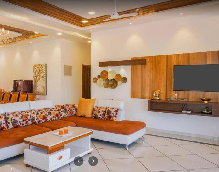 7Bhk Villa With Wonderful View And Good Food Лонавла Екстер'єр фото
